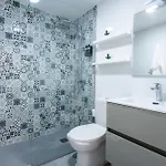 Appartement Ineika- Modern With Pool View Terrace *