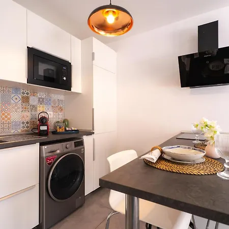 Apartment Ineika Modern With Pool Terrace