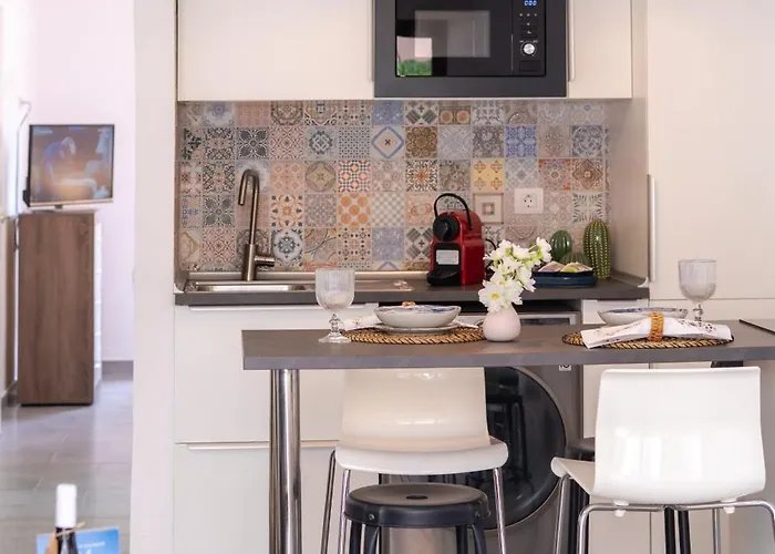 INEIKA- Precioso apartamento con terraza vista piscina Appartamento