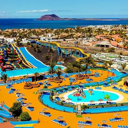 Ineika- Con Terraza Vista Piscina Apartment Corralejo